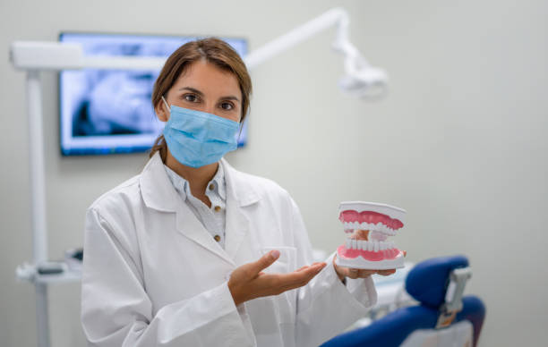 Best Emergency Tooth Extraction in Crainvle, IL